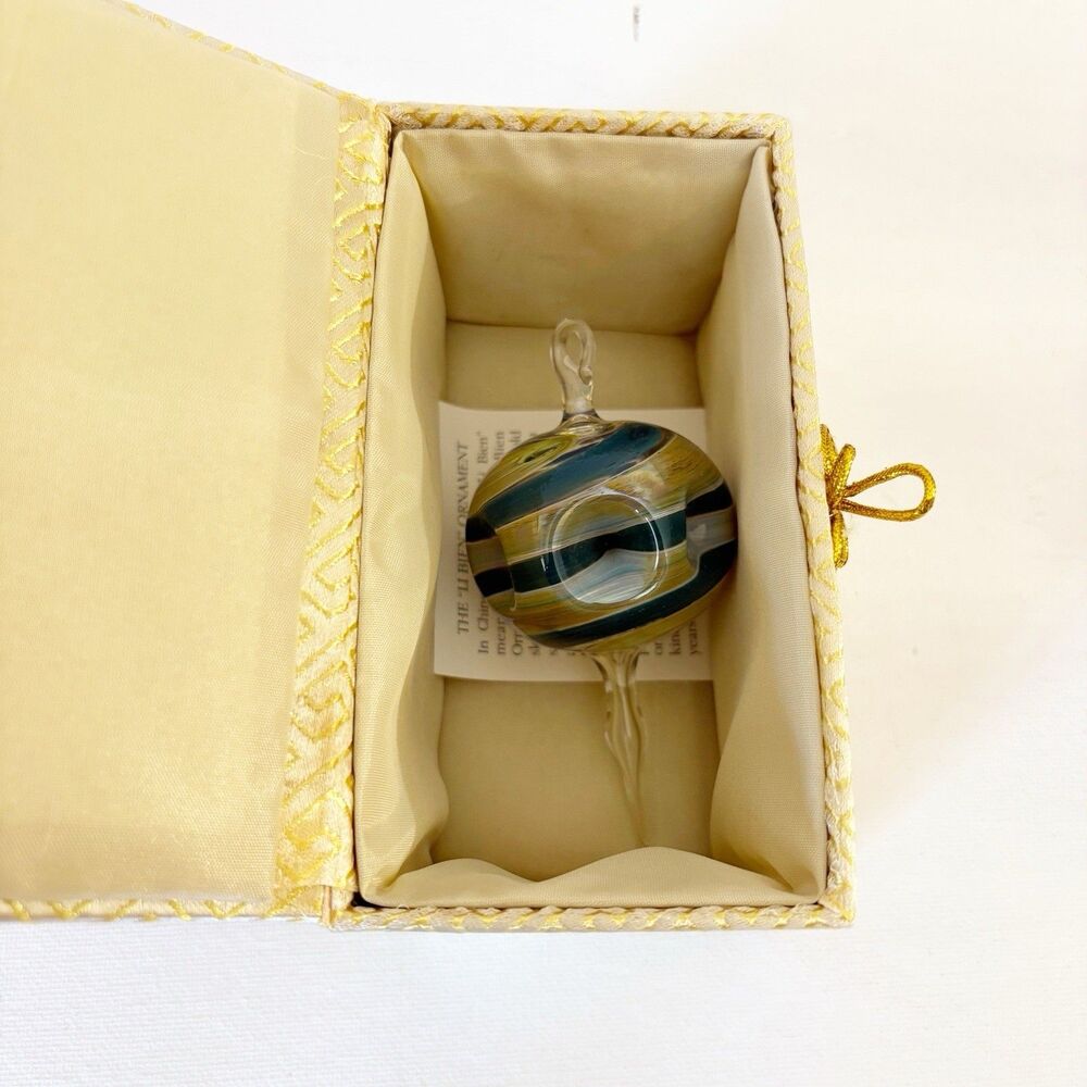 Pier 1 Le Bien Reversed Inside Painted Hand Paint Blown Glass Ball XMas Ornament